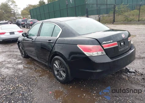 2012 Honda Accord 2.4 Se из США, поврежденный, VIN 1HGCP2F69CA037726